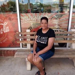 Meet your Posher, Allie